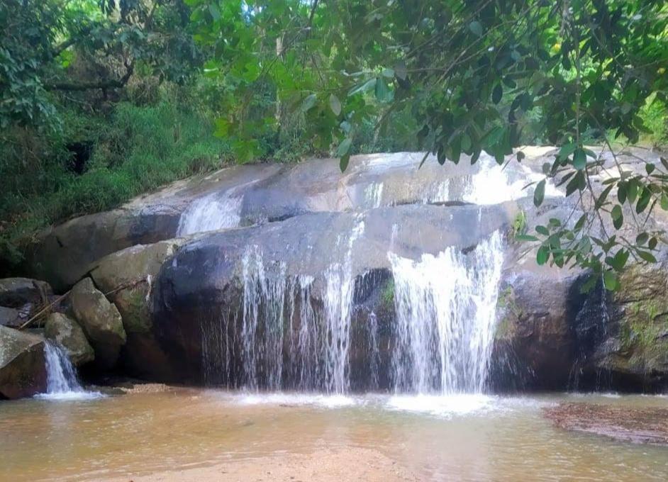Govinda Moeda Pousada Exterior photo