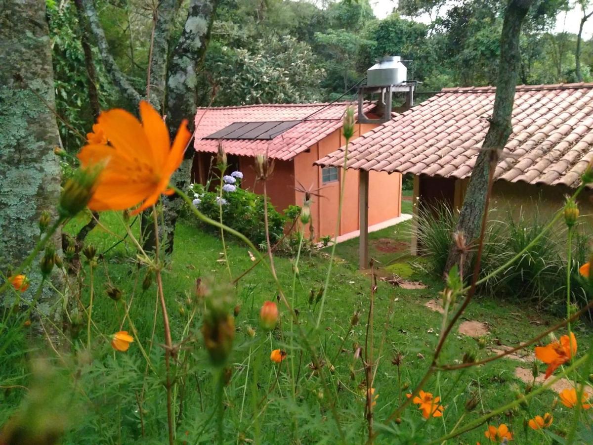 Govinda Moeda Pousada Exterior photo